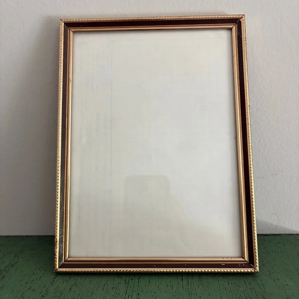 Vintage Gold Tone Black Metal Picture Frame 6x8 Easel Back Tabletop Display